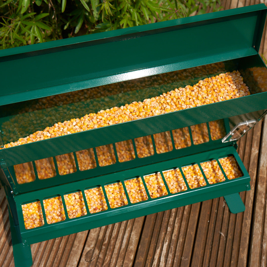 Poultry feeder