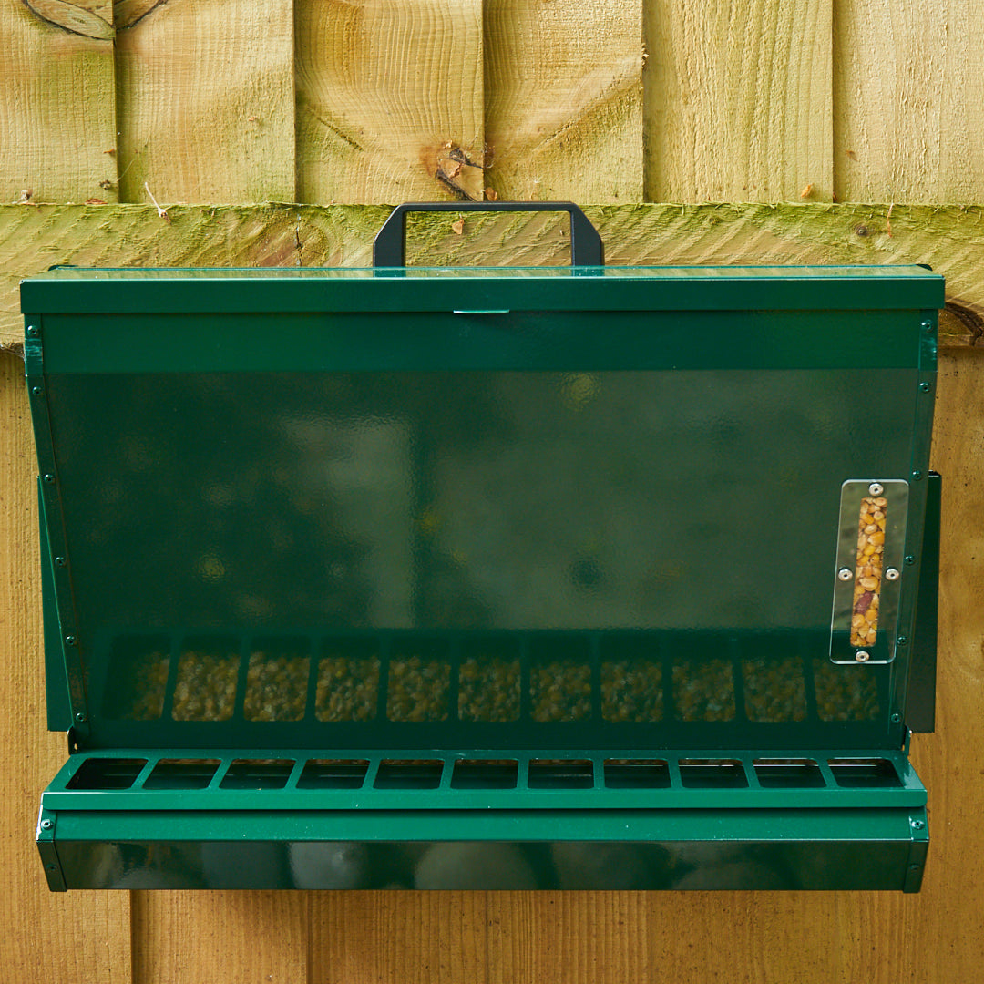 Poultry feeder